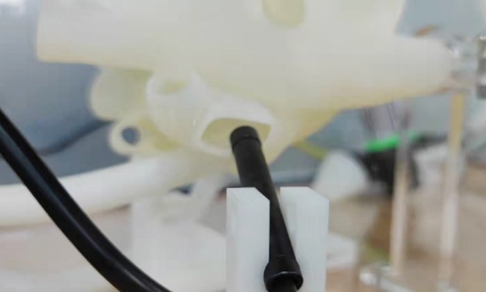 医学教学模拟器